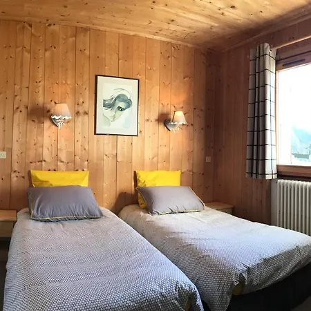 La Tovasse Apartment *